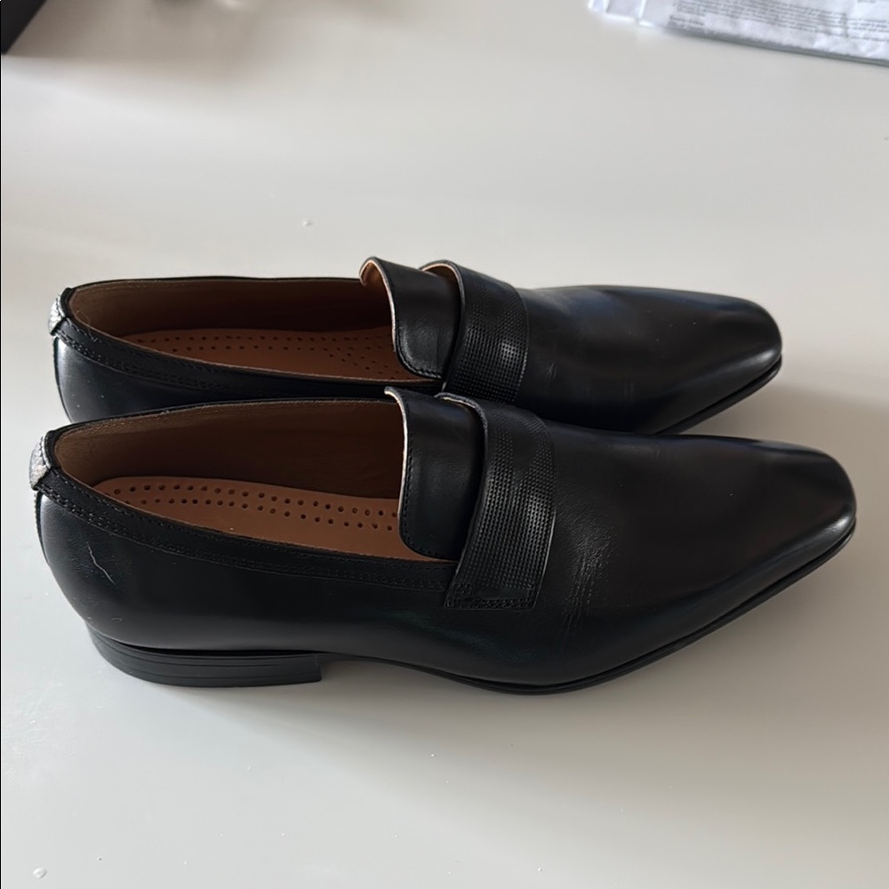 Men's Black Leather Loafers